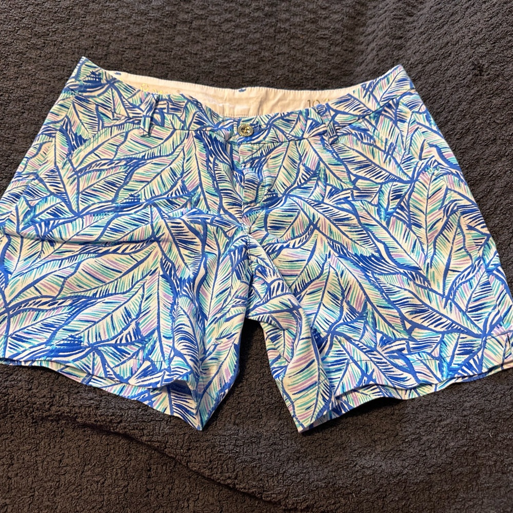 Lilly Pulitzer Jayne Shorts 7” in Bennet Blue Let’s Mango print - Picture 2 of 3